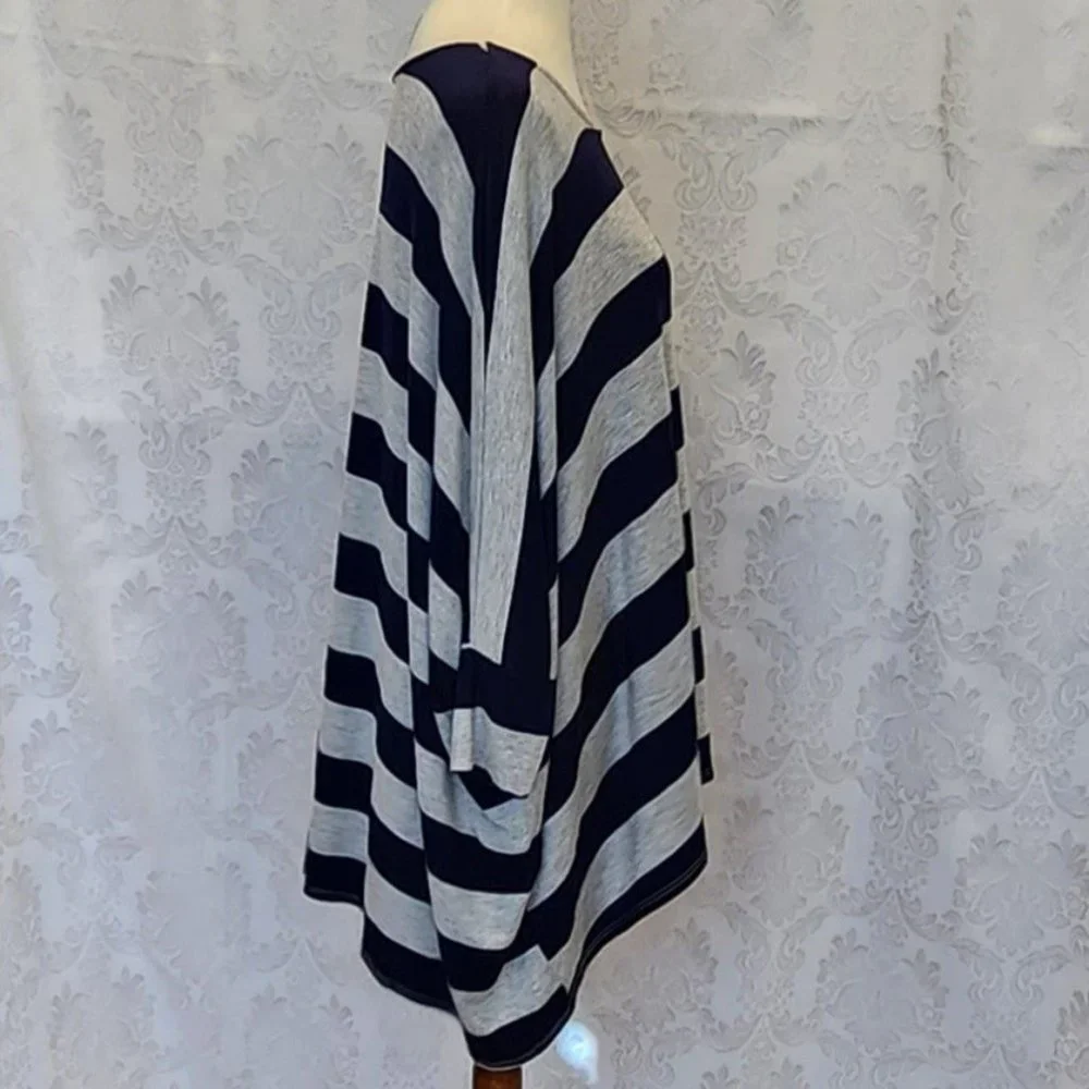 Honeyme Gray and Navy Striped Dolman Sleeve Tunic